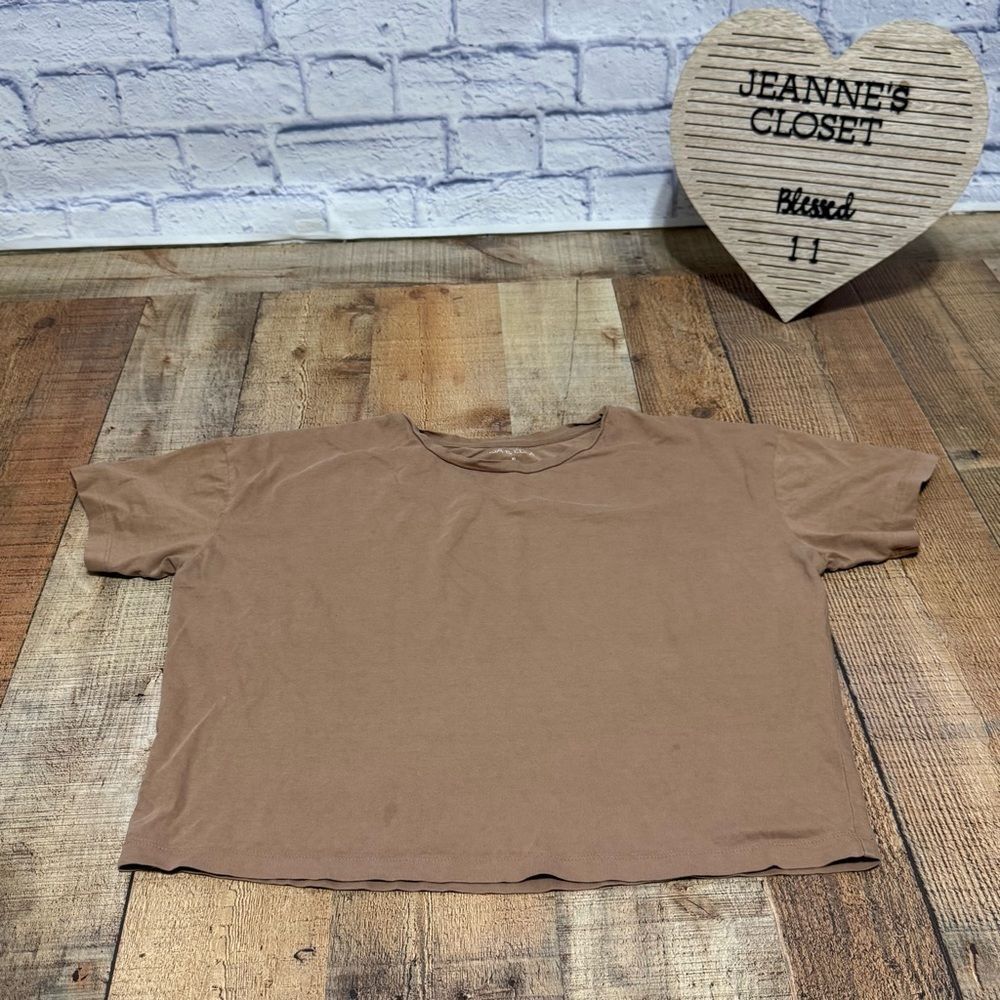 💜 ISA & ELLA Organic Cotton Cropped Tee Light Brown tan